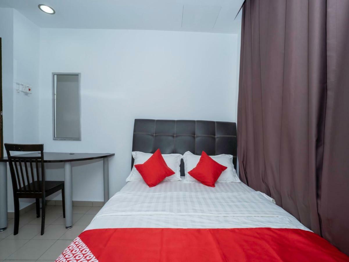 Oyo 988 Malawati Ria Hotel Куала Селангор Екстериор снимка