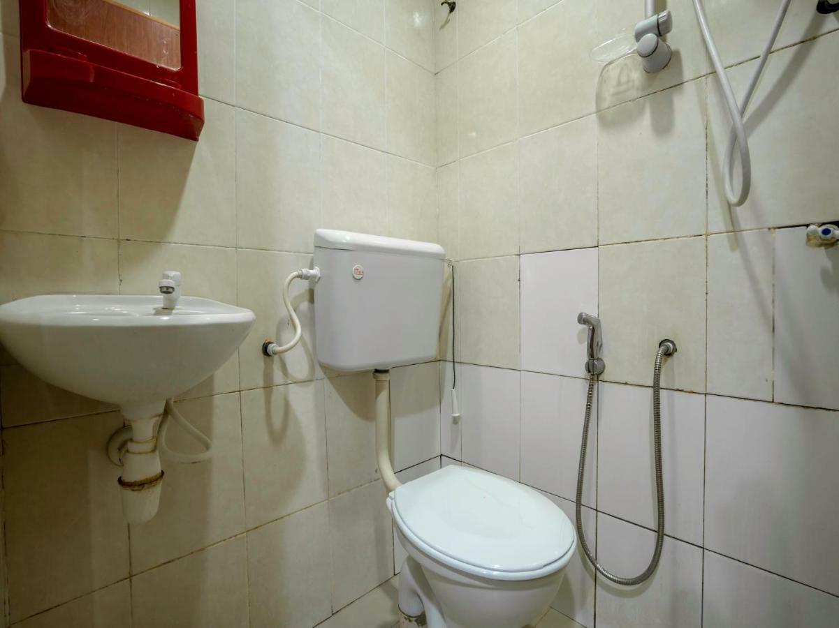 Oyo 988 Malawati Ria Hotel Куала Селангор Екстериор снимка